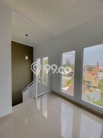 Rumah Luas Asri 4 KT Siap Pakai di Geger Kalong Bandung Rumah Luas Asri 4 KT Siap Pakai di Geger Kalong Bandung