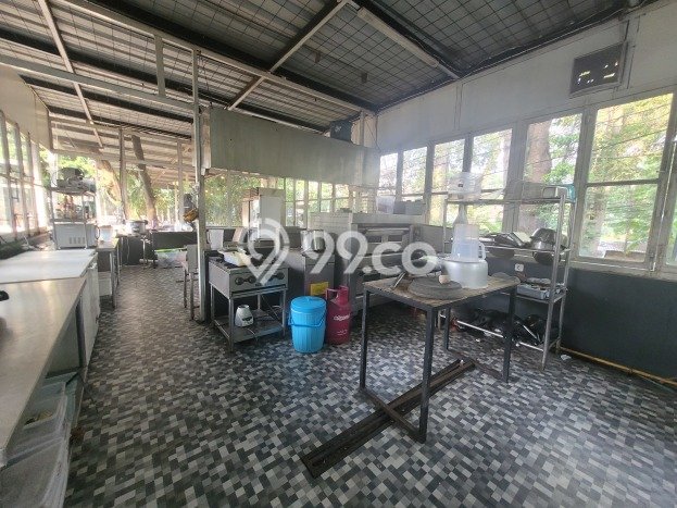 Komersial untuk disewa di Coblong punya LT 396m2 & LB 112m2 harga sewa kompetitif Komersial untuk disewa di Coblong punya LT 396m2 & LB 112m2 harga sewa kompetitif