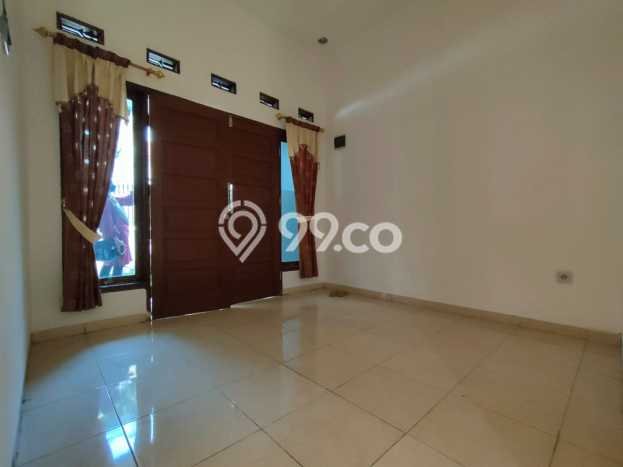 Disewakan! Rumah 4 Kamar Tidur &
4 Kamar Mandi di Dago, Bandung Disewakan! Rumah 4 Kamar Tidur &
4 Kamar Mandi di Dago, Bandung