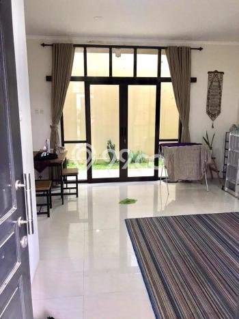 Rumah Kontrakan Bandung LT 72m2 LB 110m2 Kawasan Geger Kalong Rumah Kontrakan Bandung LT 72m2 LB 110m2 Kawasan Geger Kalong