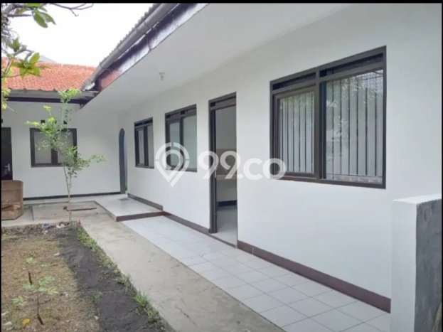 Rumah Sewa Bandung LT 300m2 LB 180m2 Kawasan Soekarno Hatta Rumah Sewa Bandung LT 300m2 LB 180m2 Kawasan Soekarno Hatta