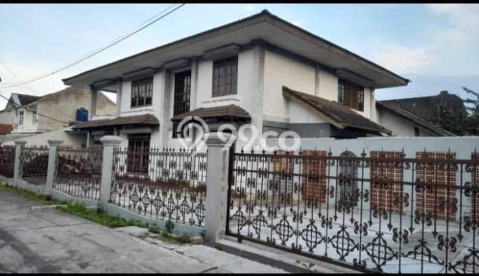 Rumah LT 598m2m² Akses Strategis di Buah Batu, Dekat Fasilitas Umum, Bandung Rumah LT 598m2m² Akses Strategis di Buah Batu, Dekat Fasilitas Umum, Bandung