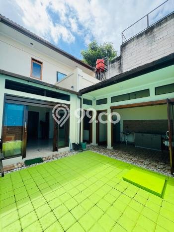 Disewakan Rumah Harga Terjangkau di Buah Batu Bandung Punya 5 Kamar Tidur Disewakan Rumah Harga Terjangkau di Buah Batu Bandung Punya 5 Kamar Tidur