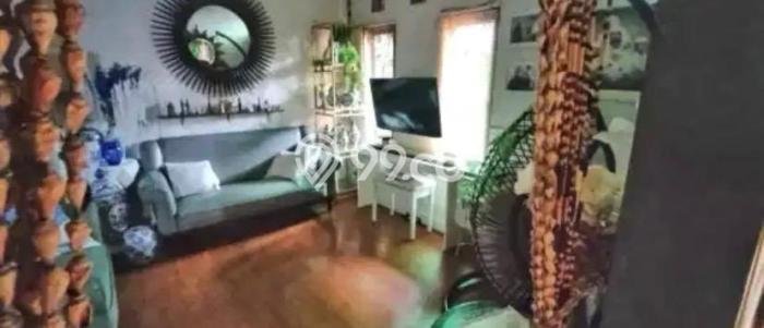 Dijual Rumah 5 Kamar Lokasi Strategis Nyaman dan Strategis di Lengkong Dijual Rumah 5 Kamar Lokasi Strategis Nyaman dan Strategis di Lengkong