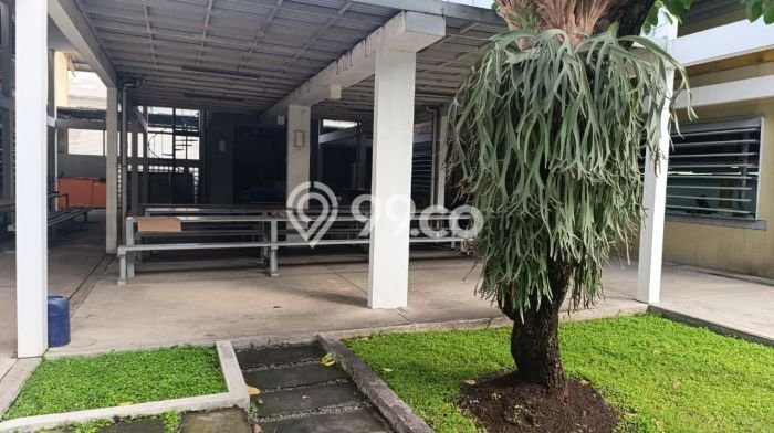 Unit Pabrik Dijual di Bandung LT 8557m2 & LB 5644m2 Unit Pabrik Dijual di Bandung LT 8557m2 & LB 5644m2
