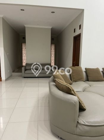 Jarang Ada! Rumah Kontrakan 4 Kamar Bagus Siap Huni Setra Duta Jarang Ada! Rumah Kontrakan 4 Kamar Bagus Siap Huni Setra Duta