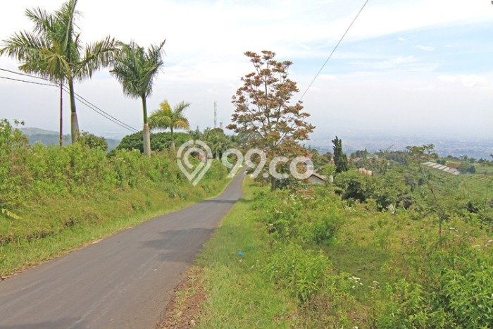 PRIME LOCATION! Tanah di Sayap Dago, Luas 2200m2m², Cocok untuk Investasi PRIME LOCATION! Tanah di Sayap Dago, Luas 2200m2m², Cocok untuk Investasi