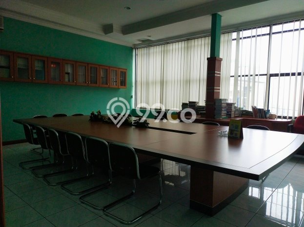 Lokasi Strategis! Dijual Gudang Bisnis di Astanaanyar, Bandung Kondisi Baik Lokasi Strategis! Dijual Gudang Bisnis di Astanaanyar, Bandung Kondisi Baik
