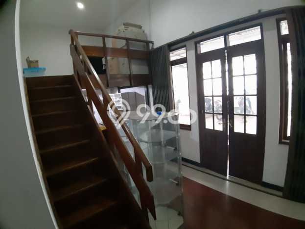 Rumah sewa siap huni 3 KT di Riau, Bandung Rumah sewa siap huni 3 KT di Riau, Bandung