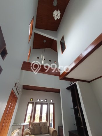 Disewakan Rumah Murah di Awiligar Bandung dengan 4 Kamar Tidur Disewakan Rumah Murah di Awiligar Bandung dengan 4 Kamar Tidur