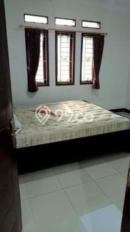 Rumah Sewa Bandung LT 181m2 LB 256m2 Area Setiabudi Rumah Sewa Bandung LT 181m2 LB 256m2 Area Setiabudi