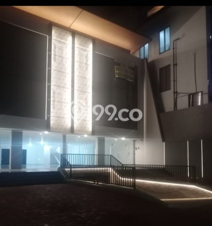 LOKASI PREMIUM! Kantor Kawasan Duren Sawit, Luas 1600m2m², Lokasi Mainroad LOKASI PREMIUM! Kantor Kawasan Duren Sawit, Luas 1600m2m², Lokasi Mainroad
