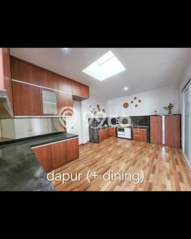 Rumah Elit Modern Tanpa Renovasi di Kota Wisata Bogor Rumah Elit Modern Tanpa Renovasi di Kota Wisata Bogor