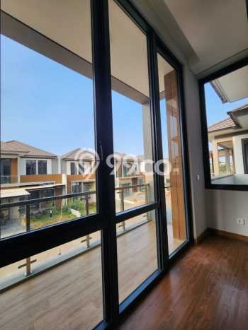 Rumah Elit Modern Tanpa Renovasi di Kota Wisata Bogor Rumah Elit Modern Tanpa Renovasi di Kota Wisata Bogor