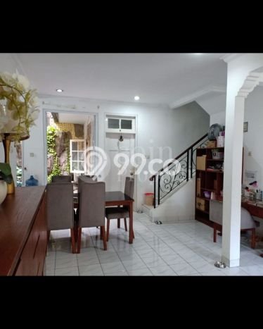 Jual Rumah Eksklusif 3 KT di Kota Wisata, Bogor Jual Rumah Eksklusif 3 KT di Kota Wisata, Bogor