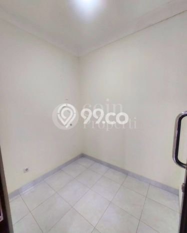 Ready to Use! Luxury House LT 162m2 Desain Modern di Kota Wisata Ready to Use! Luxury House LT 162m2 Desain Modern di Kota Wisata