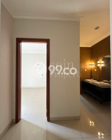 Dijual Rumah Mewah Elegan Dengan View Cantik di Kota Wisata, Bogor Dijual Rumah Mewah Elegan Dengan View Cantik di Kota Wisata, Bogor