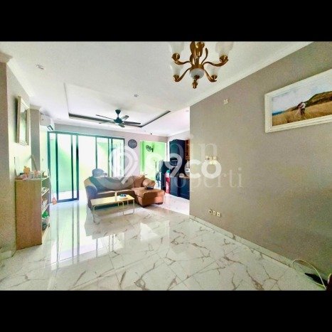 Rumah Modern 4 Kamar LT 128m2 di Kota Wisata Rumah Modern 4 Kamar LT 128m2 di Kota Wisata