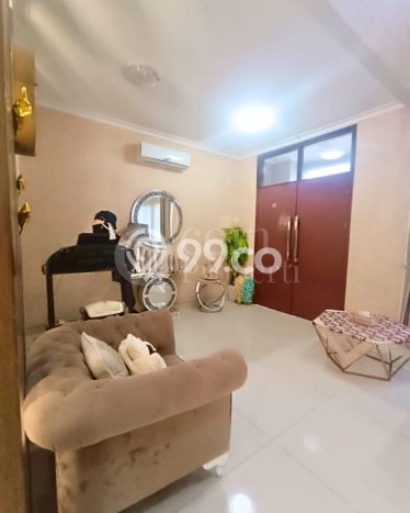 For Sale! Luxury House LT 240m2 Desain Elegan di Kota Wisata For Sale! Luxury House LT 240m2 Desain Elegan di Kota Wisata