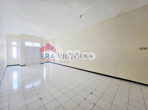 Ruko Disewa di Malang dengan LB 120m2 Area Komersial Ramai Ruko Disewa di Malang dengan LB 120m2 Area Komersial Ramai