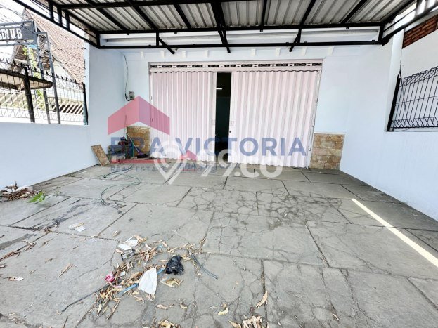 Unit Ruko Dijual di Malang LT 215m2 & LB 150m2 Unit Ruko Dijual di Malang LT 215m2 & LB 150m2