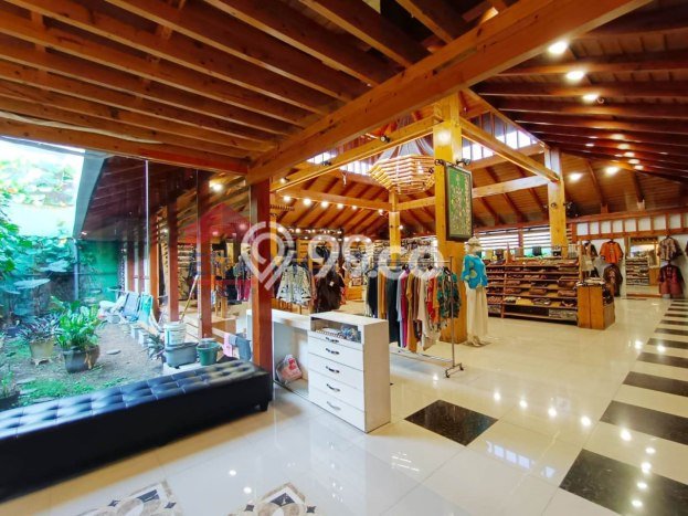 Dijual Rumah Premium dengan Fasilitas Sekitar Komplit di Klojen, Malang Dijual Rumah Premium dengan Fasilitas Sekitar Komplit di Klojen, Malang