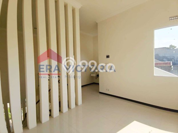 Rumah Disewakan Malang LT 200m2 LB 180m2 Area Araya Rumah Disewakan Malang LT 200m2 LB 180m2 Area Araya