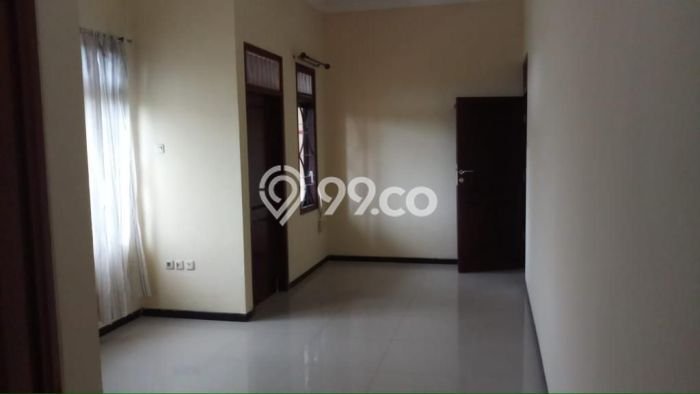 Dijual Hunian Rumah Nyaman 4 Kamar di Tunggulwulung, Malang Dijual Hunian Rumah Nyaman 4 Kamar di Tunggulwulung, Malang