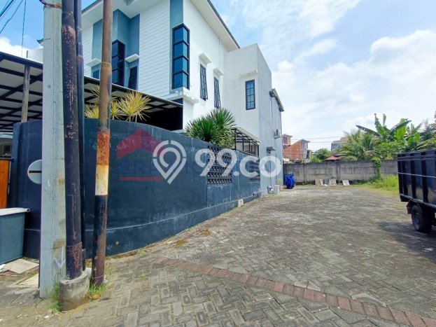 Jual Rumah Strategis Bagus Punya 4 KT di Karangploso Malang SHM Jual Rumah Strategis Bagus Punya 4 KT di Karangploso Malang SHM