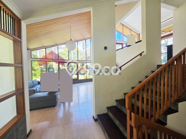 FOR SALE! Vila Kawasan , Area 432m2m², Posisi Premium FOR SALE! Vila Kawasan , Area 432m2m², Posisi Premium