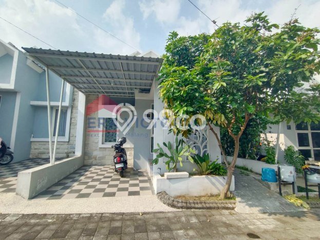 For Sale Rumah 2 Kamar Lokasi Strategis Nyaman dan Strategis di Dau For Sale Rumah 2 Kamar Lokasi Strategis Nyaman dan Strategis di Dau