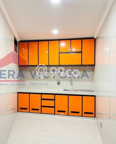Unit Kost Dijual di Kawasan Blimbing Malang dengan 18 KT Unit Kost Dijual di Kawasan Blimbing Malang dengan 18 KT