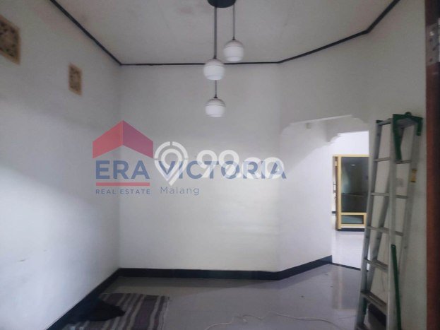 Rumah Murah LT 206m2 di Bareng Lingkungan Asri Rumah Murah LT 206m2 di Bareng Lingkungan Asri