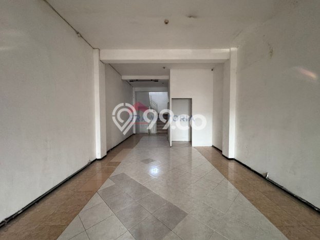 Disewakan Ruko di Blimbing Malang LT 105m2, LB 450m2 Disewakan Ruko di Blimbing Malang LT 105m2, LB 450m2