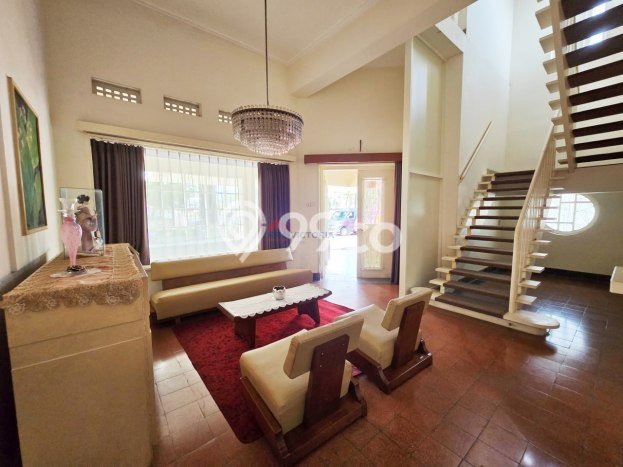 Siap Huni Rumah Mewah 3 Kamar di Klojen Dekat ke Mana Saja Siap Huni Rumah Mewah 3 Kamar di Klojen Dekat ke Mana Saja