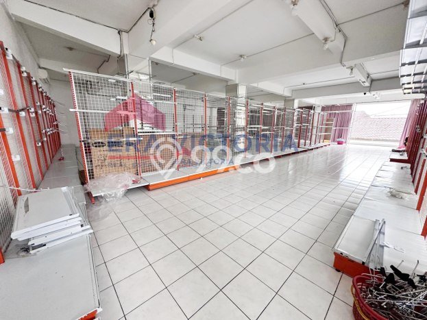 Disewakan Komersial komersial di Klojen luas bangunan 800m2 Disewakan Komersial komersial di Klojen luas bangunan 800m2