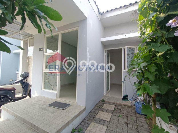 For Sale Rumah 2 Kamar Lokasi Strategis Nyaman dan Strategis di Dau For Sale Rumah 2 Kamar Lokasi Strategis Nyaman dan Strategis di Dau