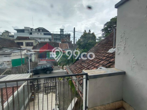 FEATURED! Rumah Nyaman di Lowokwaru, Luas 236m2m² Bangunan 120m2m² FEATURED! Rumah Nyaman di Lowokwaru, Luas 236m2m² Bangunan 120m2m²