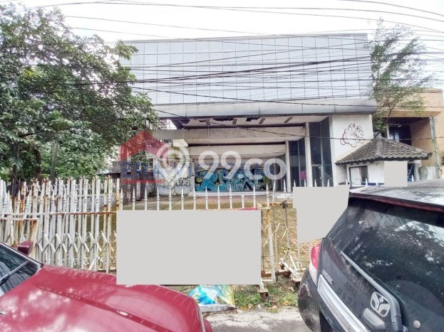 Ruko disewakan di Klojen Malang dengan luas bangunan 1157m2 Ruko disewakan di Klojen Malang dengan luas bangunan 1157m2