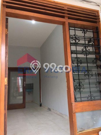 Disewakan segera hunian minimalis strategis 3 Kamar di Klojen, Malang Disewakan segera hunian minimalis strategis 3 Kamar di Klojen, Malang