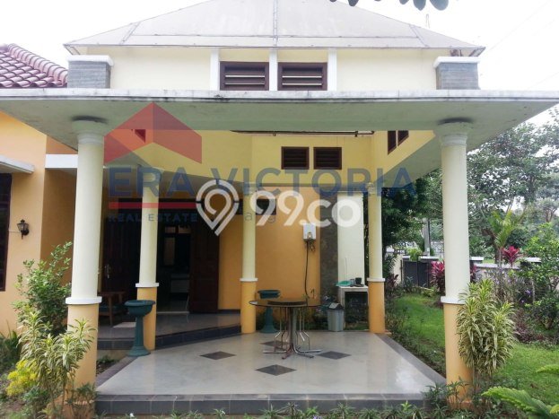 NEW LISTING! Rumah Strategis di Dieng, Luas 404m2m² LB 200m2m² NEW LISTING! Rumah Strategis di Dieng, Luas 404m2m² LB 200m2m²