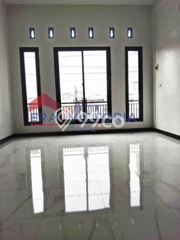 Disewakan Ruko di Pusat Kota Malang Ramai Strategis Disewakan Ruko di Pusat Kota Malang Ramai Strategis