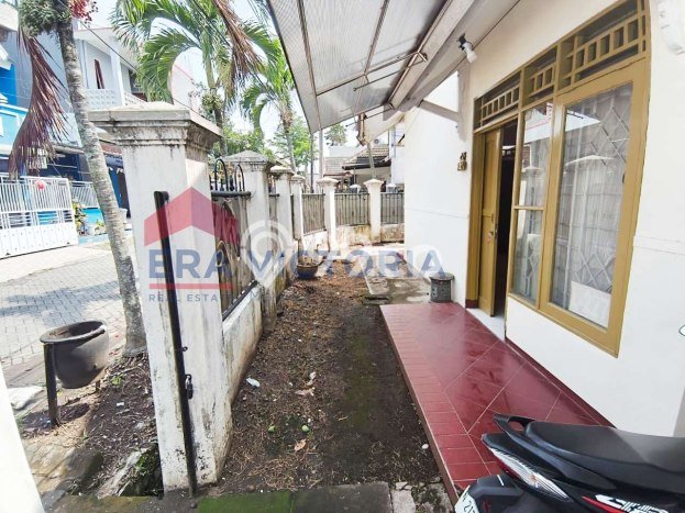Rumah Tenang area Lowokwaru, 2 KT, LT 105m2m² Bangunan 45m2m² Rumah Tenang area Lowokwaru, 2 KT, LT 105m2m² Bangunan 45m2m²