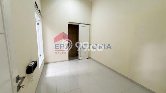 Sewa Rumah Murah di Permata Jingga Malang Punya 3 Kamar Tidur Sewa Rumah Murah di Permata Jingga Malang Punya 3 Kamar Tidur