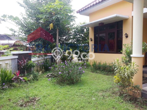 NEW LISTING! Rumah Strategis di Dieng, Luas 404m2m² LB 200m2m² NEW LISTING! Rumah Strategis di Dieng, Luas 404m2m² LB 200m2m²