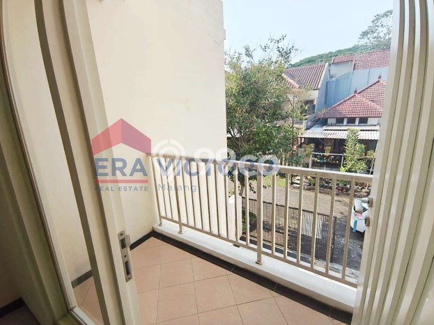 Lokasi strategis! Rumah siap huni dikontrakkan di Blimbing LB 175m2 Lokasi strategis! Rumah siap huni dikontrakkan di Blimbing LB 175m2