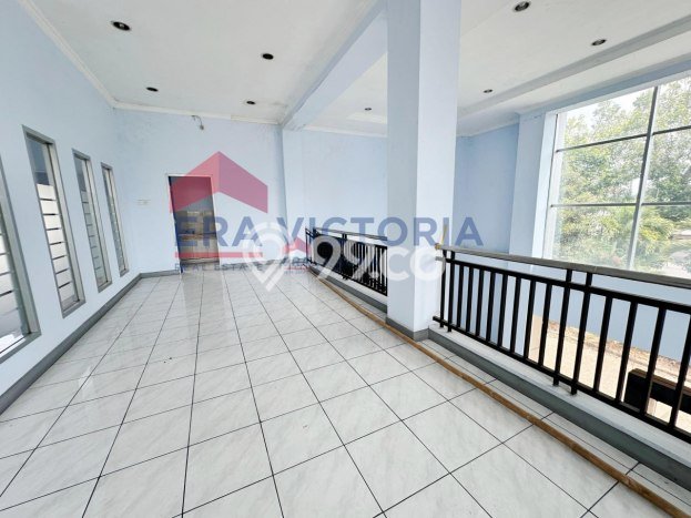 Komersial Dijual Lokasi Emas di Pakisaji Luas 1730m2 Komersial Dijual Lokasi Emas di Pakisaji Luas 1730m2