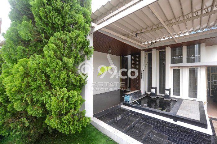 Rumah Luxury Modern Tanpa Renovasi di Araya Malang Rumah Luxury Modern Tanpa Renovasi di Araya Malang