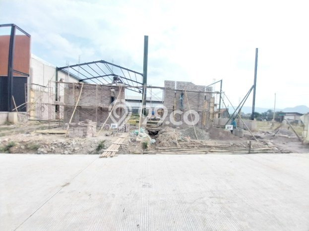 Gudang Bagus Dijual LB 96m2 Lokasi Strategis Bandung Area Cocok untuk Bisnis Gudang Bagus Dijual LB 96m2 Lokasi Strategis Bandung Area Cocok untuk Bisnis