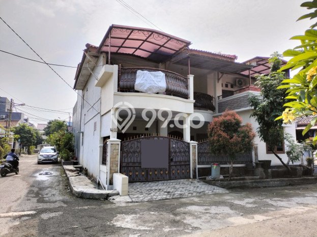 Rumah Luas Asri 3 KT Siap Pakai di harapan indah Bekasi Rumah Luas Asri 3 KT Siap Pakai di harapan indah Bekasi